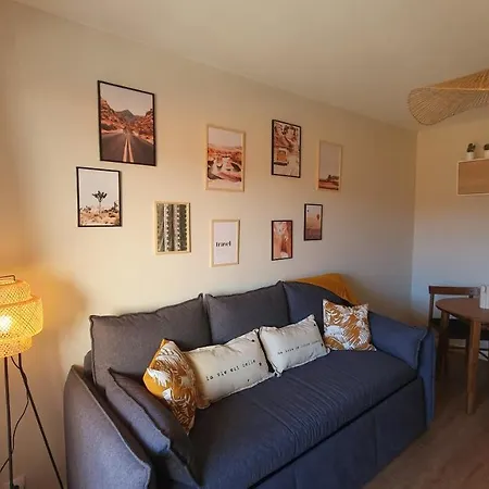 Appartement And Pour 2 A 3 Personnes *